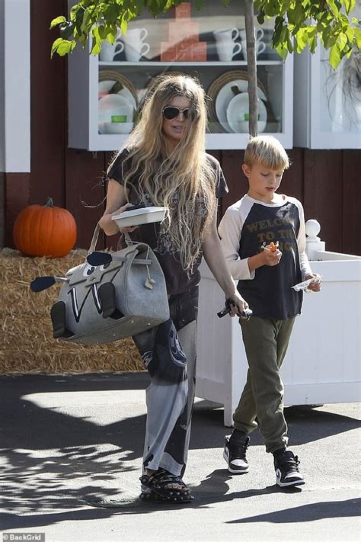 Exploring The Truth About Axl Rose's Children
