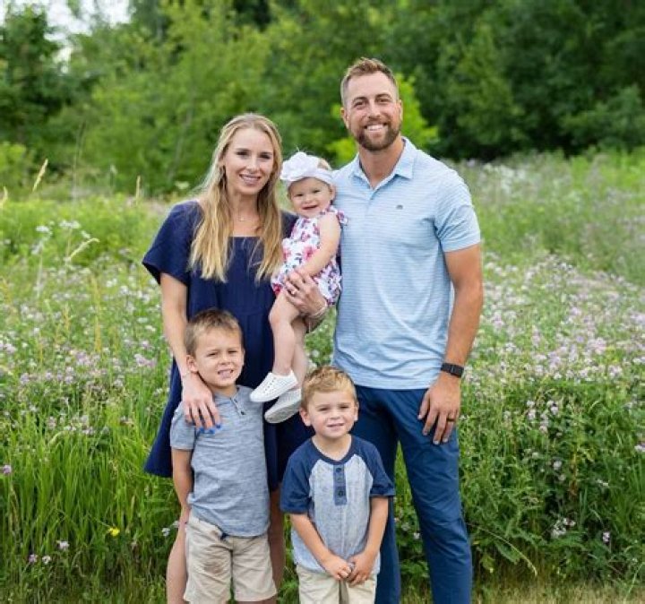 Inside The Life Of Adam Thielen's Wife